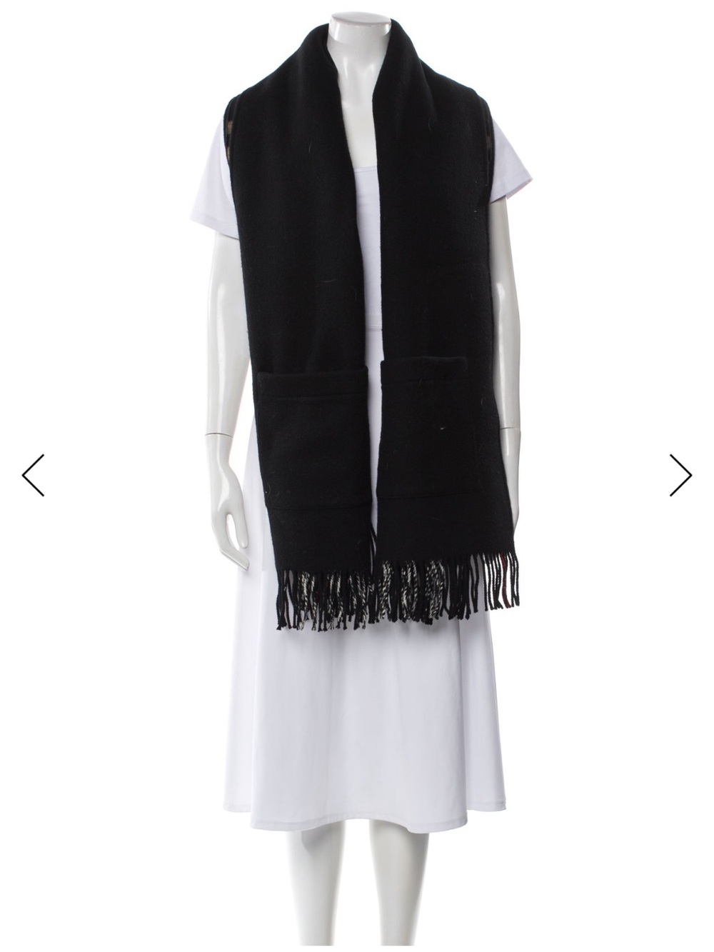 Burberry Black Fringe Knit Scarf with Front Pockets Helena reversible checks